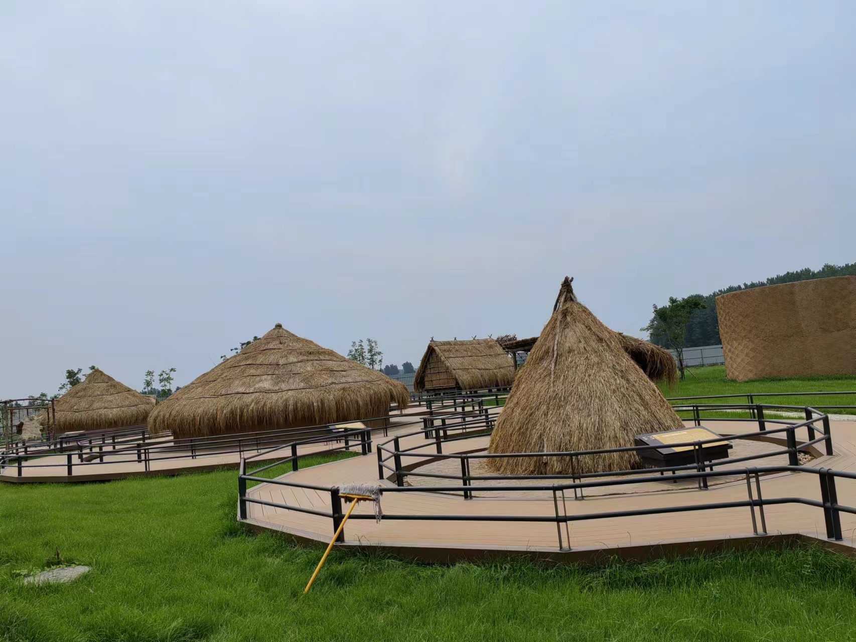 行走河南·讀懂中國丨8次發(fā)掘11項世界之最！賈湖遺址再現(xiàn)9000年前的文明場景