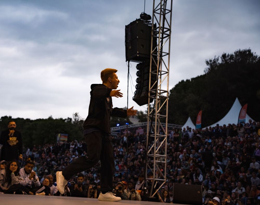 河南姑娘劉清漪再奪霹靂舞奧運(yùn)積分賽冠軍