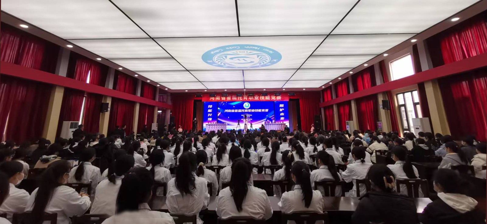 奮發(fā)有為推進中國式現(xiàn)代化建設(shè)河南實踐丨何言:走出人口大省高質(zhì)量發(fā)展新路