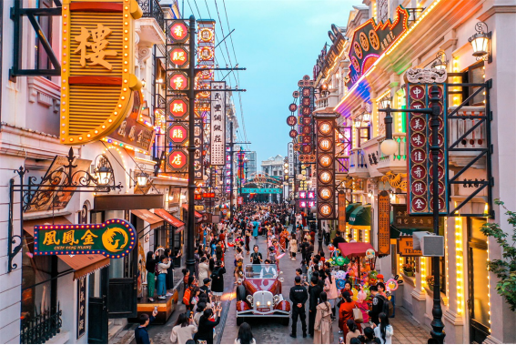 奮發(fā)有為推進中國式現(xiàn)代化建設(shè)河南實踐丨何言:走出人口大省高質(zhì)量發(fā)展新路