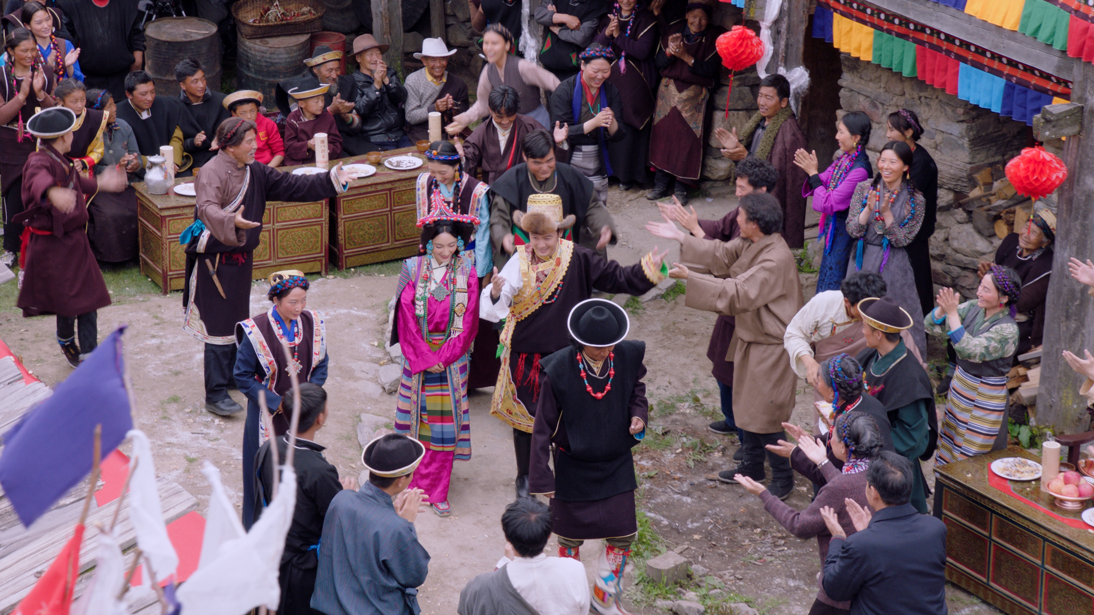 電視劇《雪蓮花盛開的地方》黃金時段收視率躍居全國第一