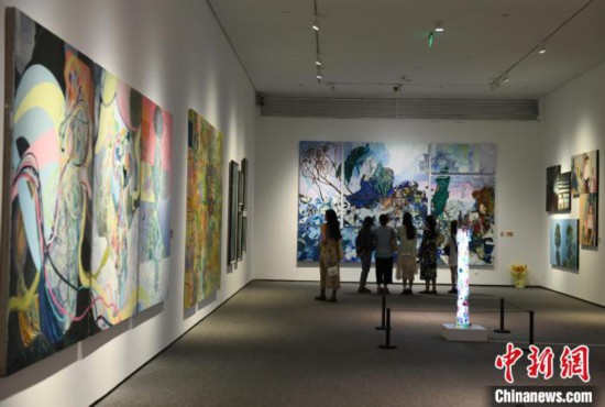 匯聚上萬件藝術作品 四川美術學院啟幕2023畢業(yè)生作品展