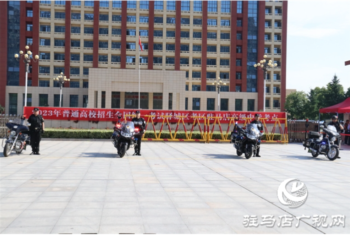 高考花絮：暖心相伴 溫情涌動