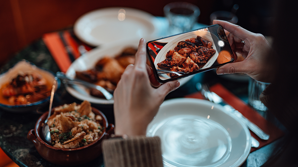 首例，探店營銷視頻沒標(biāo)識“廣告”被罰1萬元