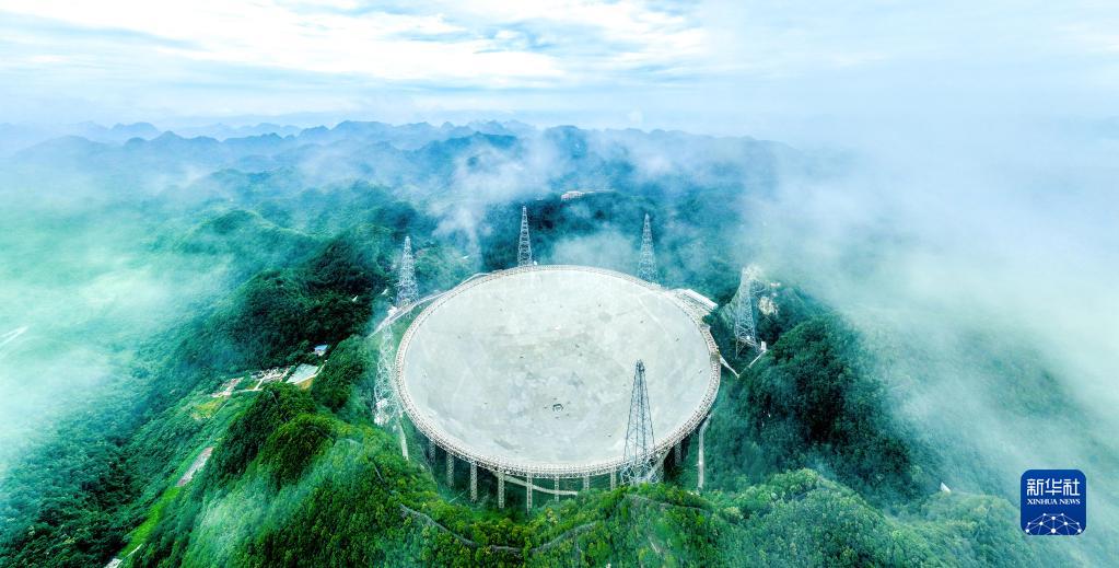 “中國天眼”發(fā)現(xiàn)納赫茲引力波存在的關(guān)鍵證據(jù)