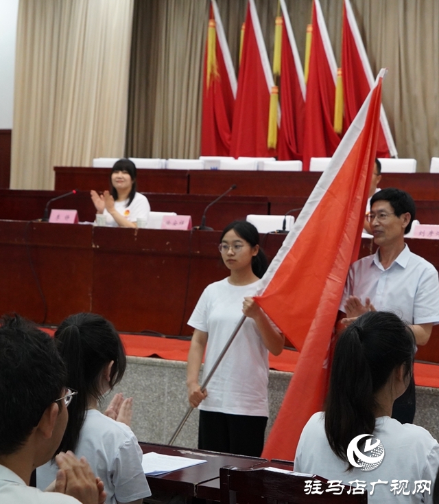 泌陽縣“翼展計(jì)劃”大學(xué)生社會(huì)實(shí)踐活動(dòng)啟動(dòng)