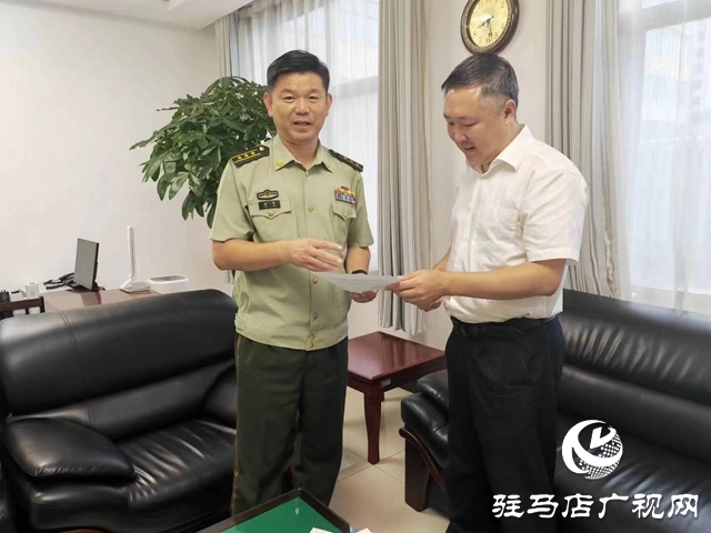 王軍走訪慰問(wèn)全國(guó)人大代表、武警河南總隊(duì)駐馬店支隊(duì)支隊(duì)長(zhǎng)趙恒