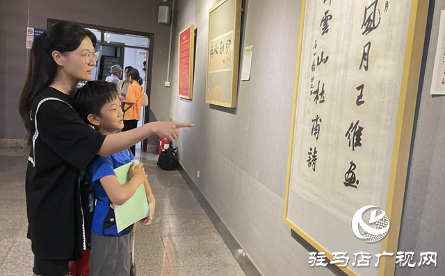 第六屆“兵心如初”全國(guó)八零后軍旅書法家作品展在市文化館開幕
