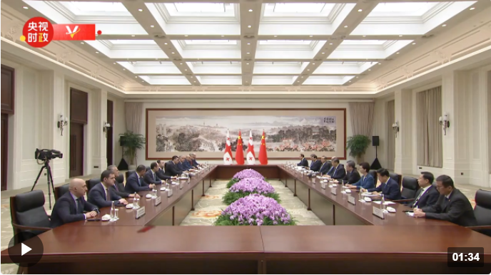 時政新聞眼丨大運會開幕日習近平出席這些活動，彰顯三個關(guān)鍵詞