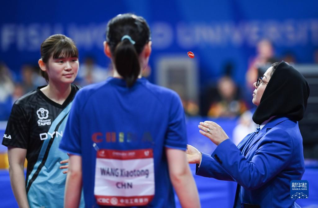 成都大運(yùn)會(huì)丨乒乓球——女子團(tuán)體賽：中國隊(duì)晉級(jí)決賽
