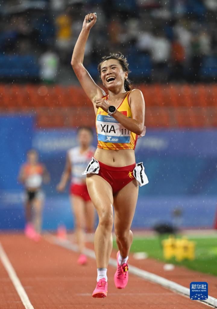 成都大運會丨8月1日大運會頭圖