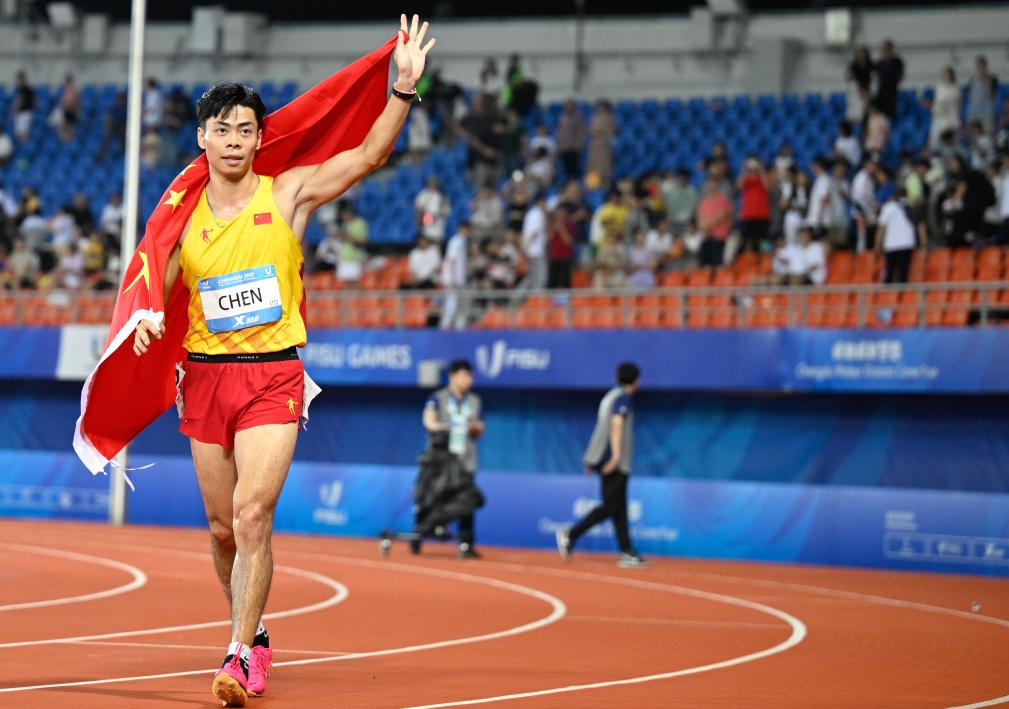 成都大運(yùn)會｜田徑綜合：陳冠鋒男子百米摘銅 波蘭隊單日收獲三金