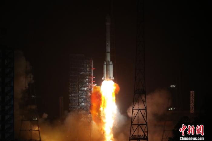 我國(guó)成功發(fā)射陸地探測(cè)四號(hào)01星