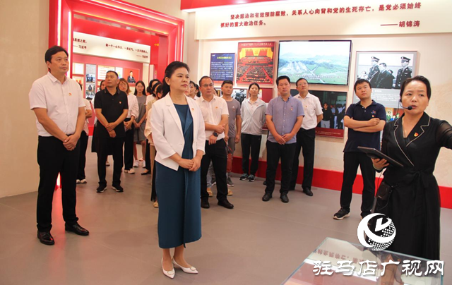 駐馬店市民政局開展“明方向、立規(guī)矩、正風(fēng)氣、強(qiáng)免疫”警示教育活動(dòng)