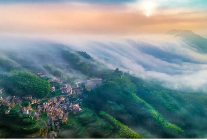 第一視點(diǎn)丨之江評(píng):山河共此青綠