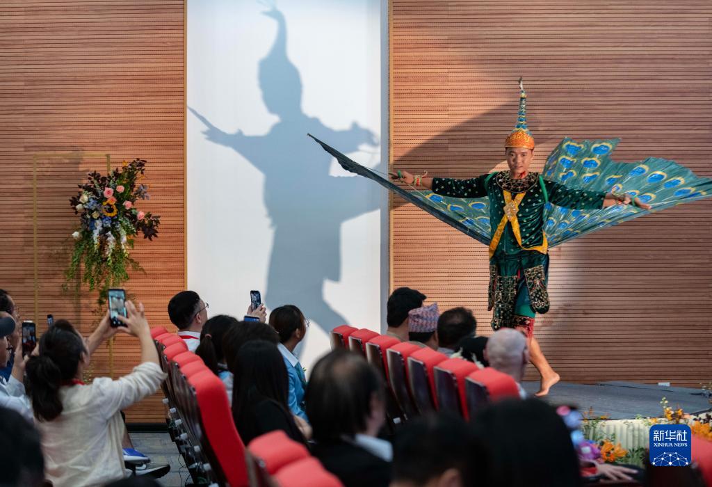 第11屆中國(guó)&middot;南亞?wèn)|南亞藝術(shù)周在昆明開(kāi)幕