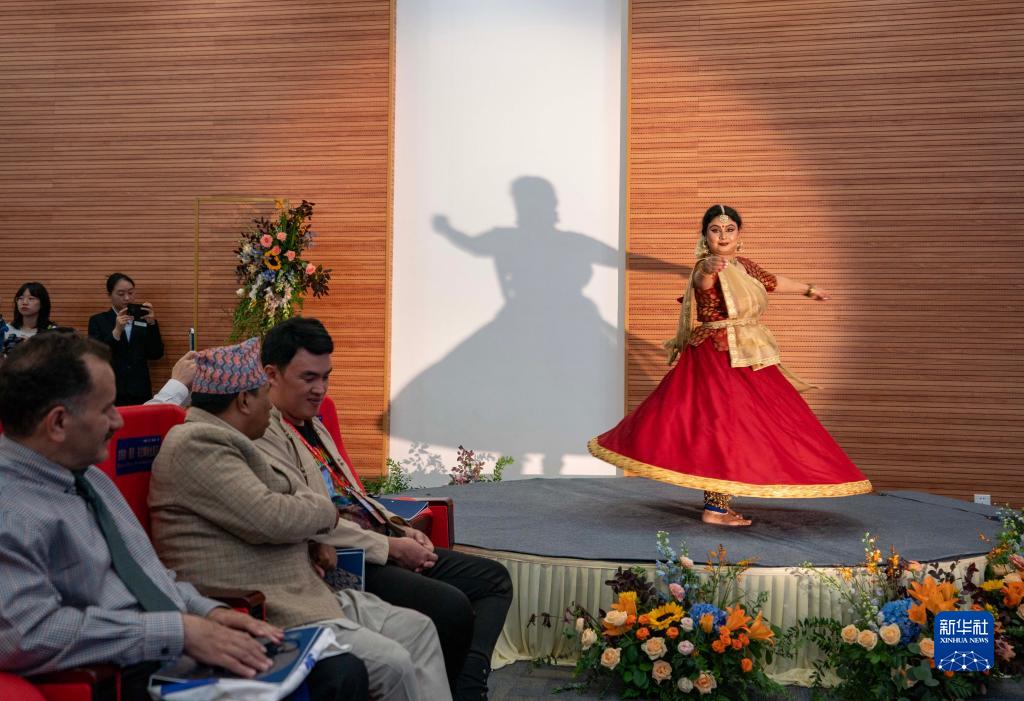 第11屆中國(guó)&middot;南亞?wèn)|南亞藝術(shù)周在昆明開(kāi)幕