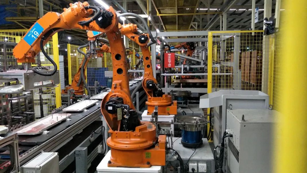 唱響中國經(jīng)濟“光明論”丨腳踏實地，做實做優(yōu)做強實體經(jīng)濟