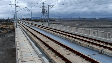 “復(fù)興號”在跨海高鐵試跑！記者上車體驗