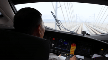 “復(fù)興號”在跨海高鐵試跑！記者上車體驗