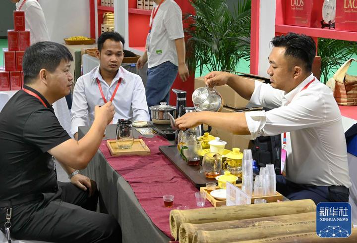 駐馬店市市長李躍勇：做好“土特產(chǎn)”文章 推動農(nóng)產(chǎn)品加工業(yè)高質量發(fā)展