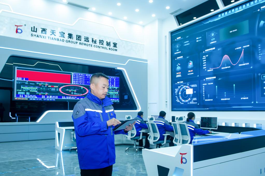 新時(shí)代新征程新偉業(yè)·習(xí)近平總書(shū)記關(guān)切事丨挖掘綠色“富礦”——低碳發(fā)展一線故事