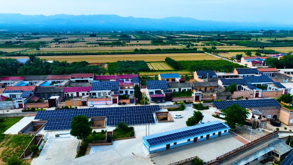 新時(shí)代新征程新偉業(yè)·習(xí)近平總書(shū)記關(guān)切事丨挖掘綠色“富礦”——低碳發(fā)展一線故事