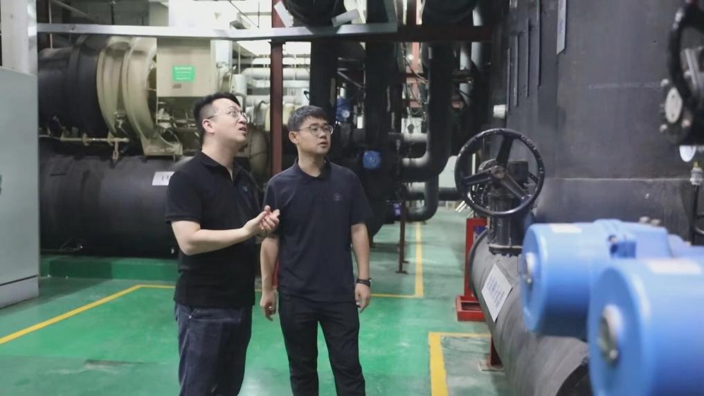 新時(shí)代新征程新偉業(yè)·習(xí)近平總書(shū)記關(guān)切事丨挖掘綠色“富礦”——低碳發(fā)展一線故事