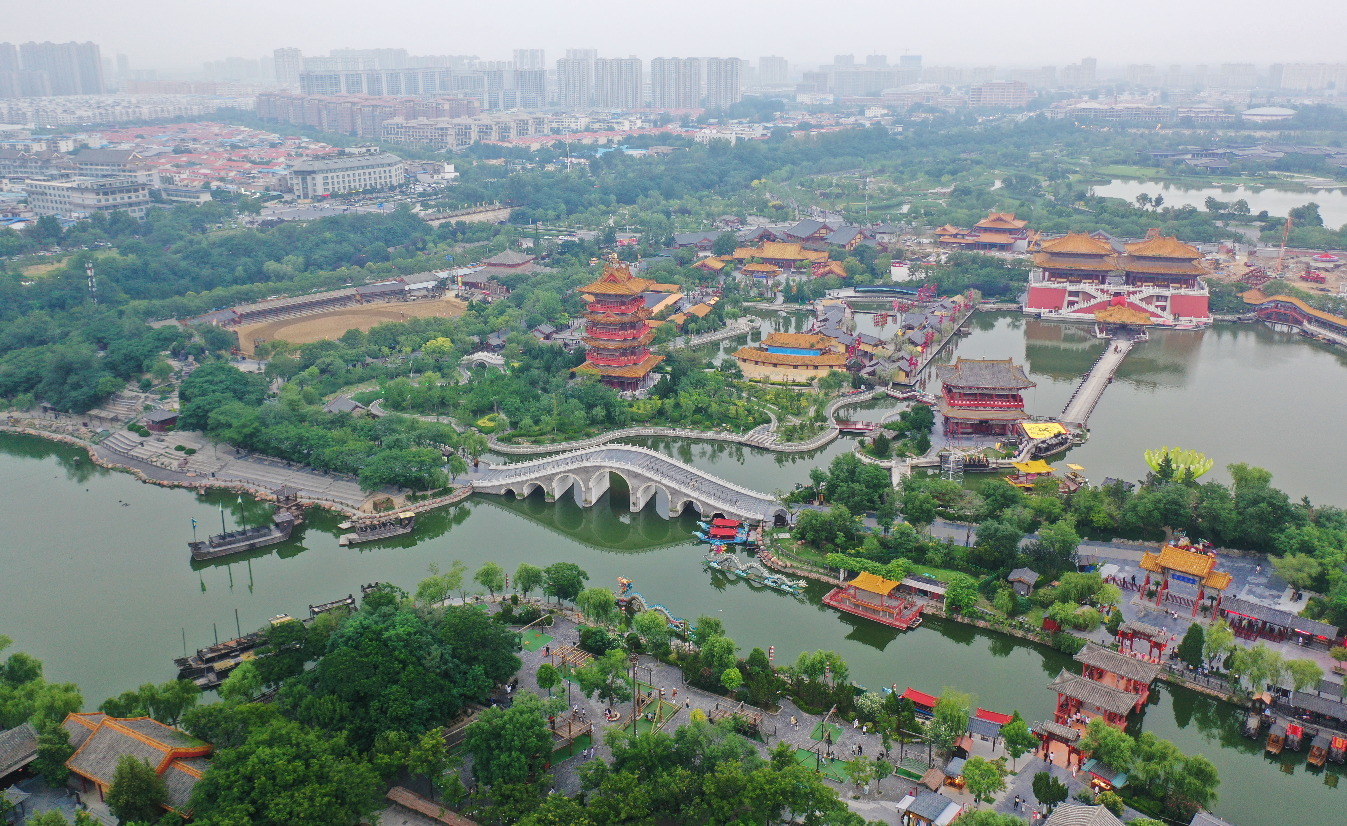 一城文韻共煙火——人文經(jīng)濟(jì)視野下的開封觀察