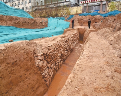 行走河南·讀懂中國丨考古發(fā)現(xiàn)商代早期最大水系遺存 鄭州商城遺址供排水系統(tǒng)“拼圖”日趨完善