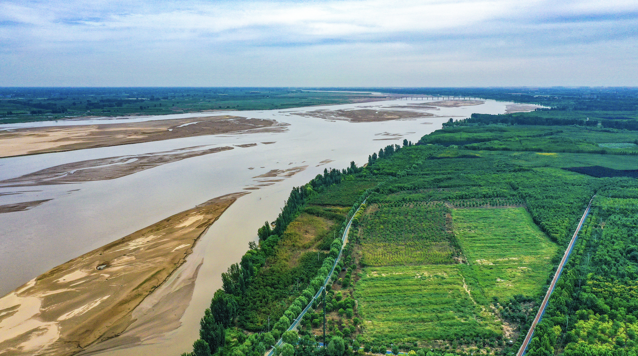 《人民日報》兩個整版聚焦:2023世界大河文明論壇在鄭州舉辦 奏響大河文明的時代強音