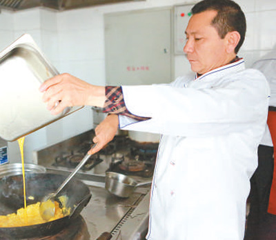 當(dāng)好讓黨放心、讓人民滿意的國門衛(wèi)士（守望·特別策劃）