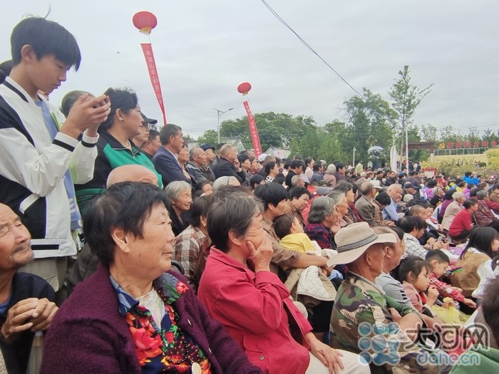 稻花香里說豐年丨劉蘭芳點贊種糧大戶！平頂山慶祝2023年中國農(nóng)民豐收節(jié)