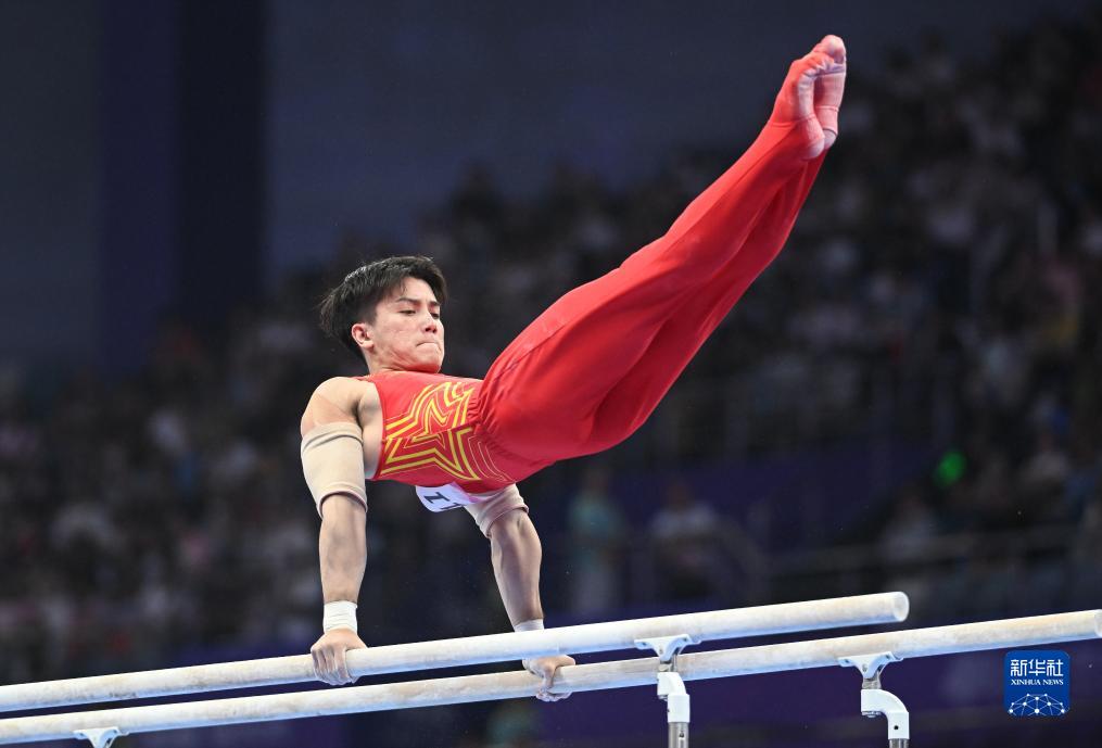 競技體操&mdash;&mdash;中國隊奪得男子團體決賽冠軍