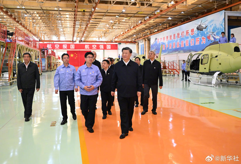 習(xí)近平在江西景德鎮(zhèn)市、上饒市考察調(diào)研