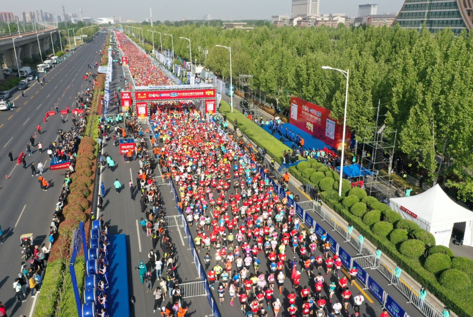 馬拉松愛好者如何利用營養(yǎng)助力跑步健康？