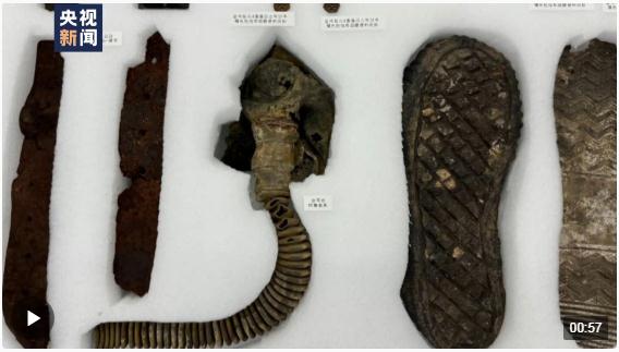 英雄回家！一路上的每一幕都令人動容