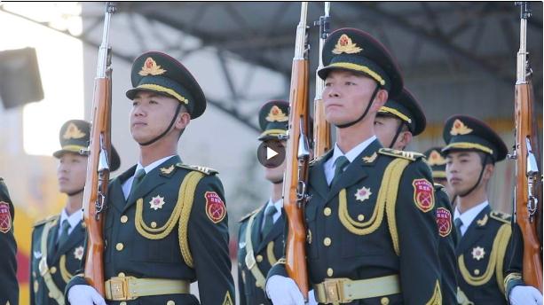 最高規(guī)格、最高禮遇！他們接英雄回家