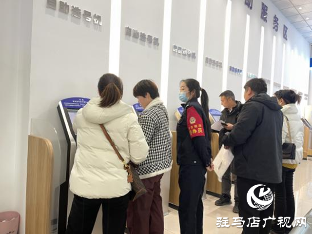 &ldquo;駐馬店公安交管業(yè)務(wù)導(dǎo)航&rdquo;上線(xiàn) 線(xiàn)上業(yè)務(wù)一鍵登錄辦理