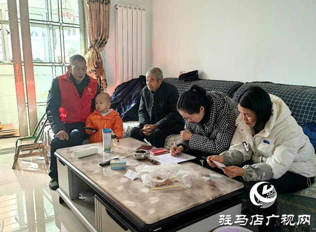 駐馬店經(jīng)濟(jì)開發(fā)區(qū)翟莊居委會開展走訪慰問殘疾人活動(dòng)