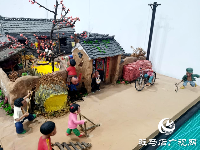 駐馬店市非遺面塑傳承人面人張榮獲設(shè)計(jì)創(chuàng)意金獎