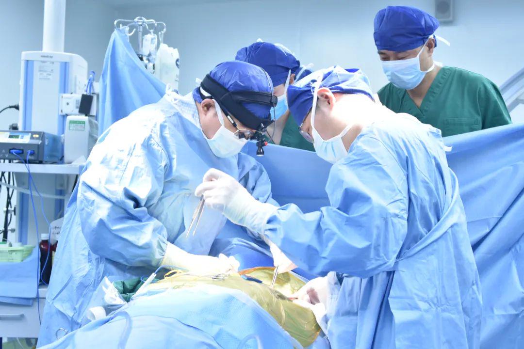 駐馬店首個(gè)雜交手術(shù)室成功救治兩名B型主動脈夾層患者