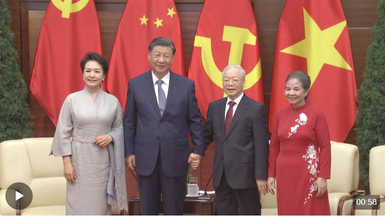 獨家視頻丨即將啟程回國之際 習(xí)近平和夫人彭麗媛同阮富仲和夫人吳氏敏話別