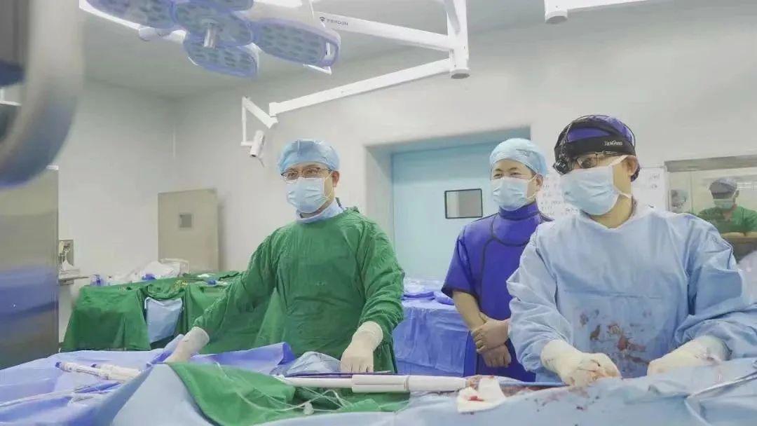 駐馬店首個(gè)雜交手術(shù)室成功救治兩名B型主動脈夾層患者