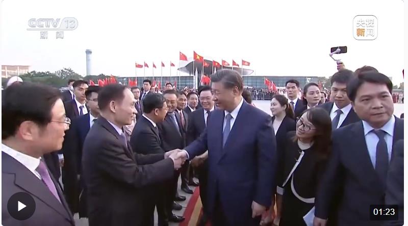 習(xí)近平結(jié)束對(duì)越南國事訪問回到國內(nèi)