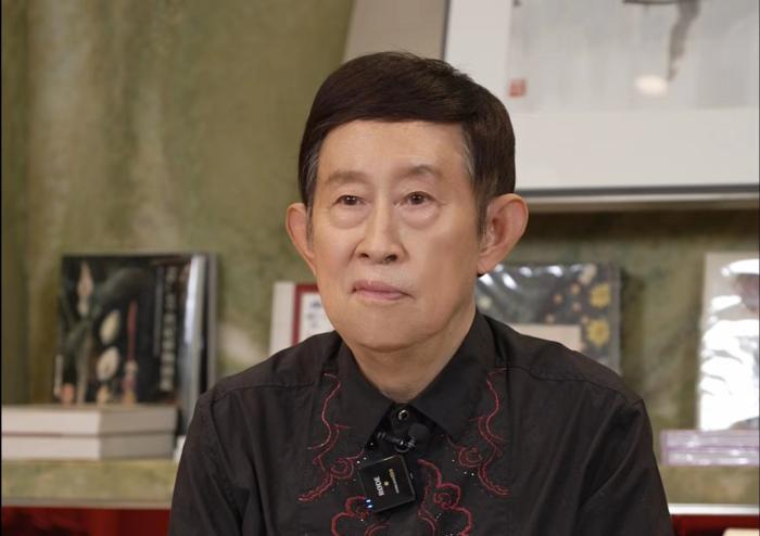 學(xué)者王立群：做學(xué)問要老老實(shí)實(shí)，不說(shuō)過(guò)頭話