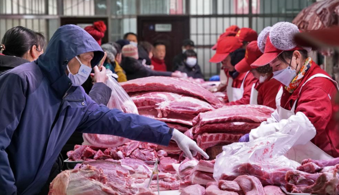 商販用這種“洗肉水”給豬肉保鮮，獲刑八個月！