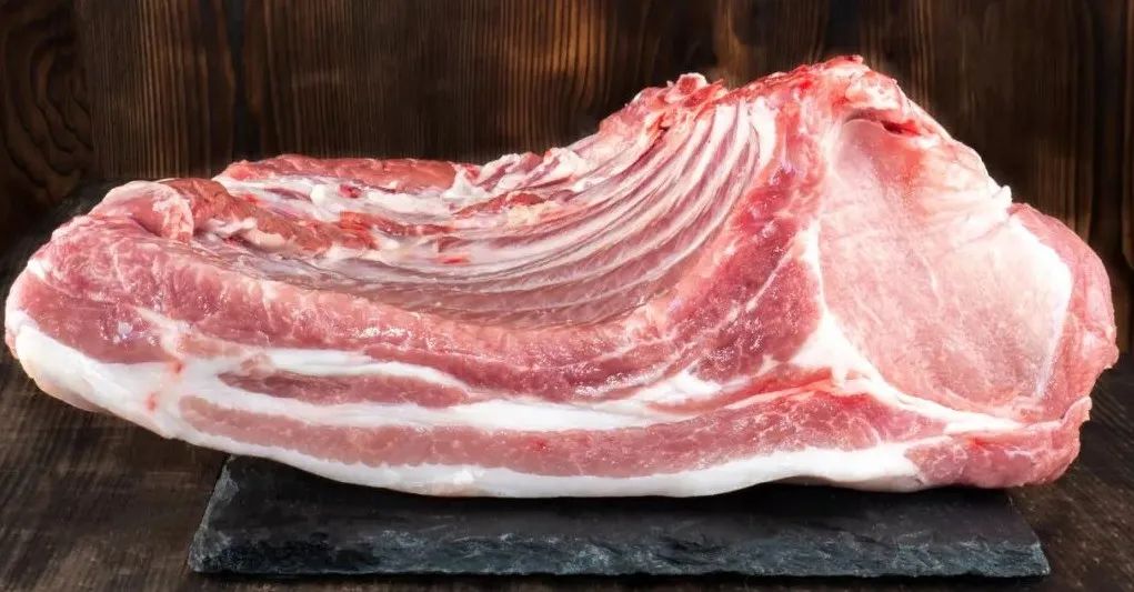 商販用這種“洗肉水”給豬肉保鮮，獲刑八個月！