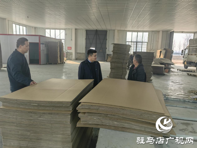 平輿縣李屯鎮(zhèn)：凝心聚力謀劃&ldquo;雙提升&rdquo;工程 構建合力開展&ldquo;四大攻堅日&rdquo;行動