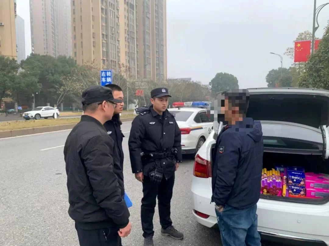 歲末年初高發(fā)！關(guān)于煙花爆竹 這些&ldquo;花招&rdquo;違法了&rarr;